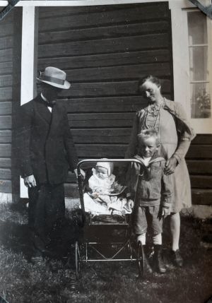 photo672583570592 inner 354 226 741 199 375 744