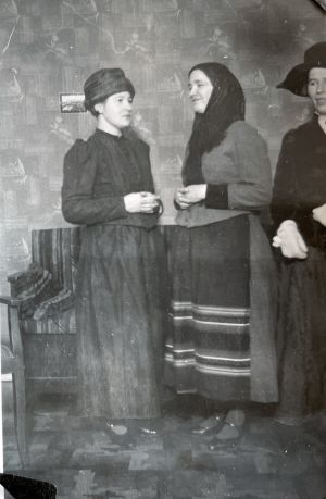 photo672583570593 inner 8 472 706 472 5 945 738