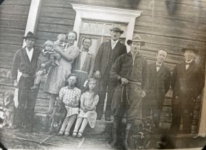 photo672583570595 inner 52 210 556 214 52 890 536