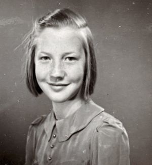 photo672583570600 inner 209 471 452 477 207 693 442